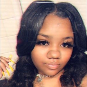 Meet your Posher, Keasha